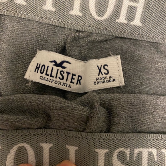 Grey Hollister shorts - Picture 3 of 3